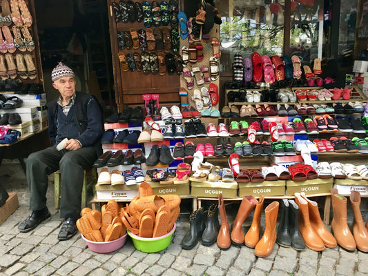 Selecting the right barefoot shoes